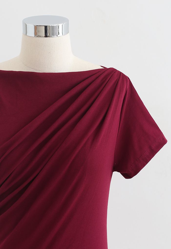 Ruched Front T-Shirt باللون الخمري