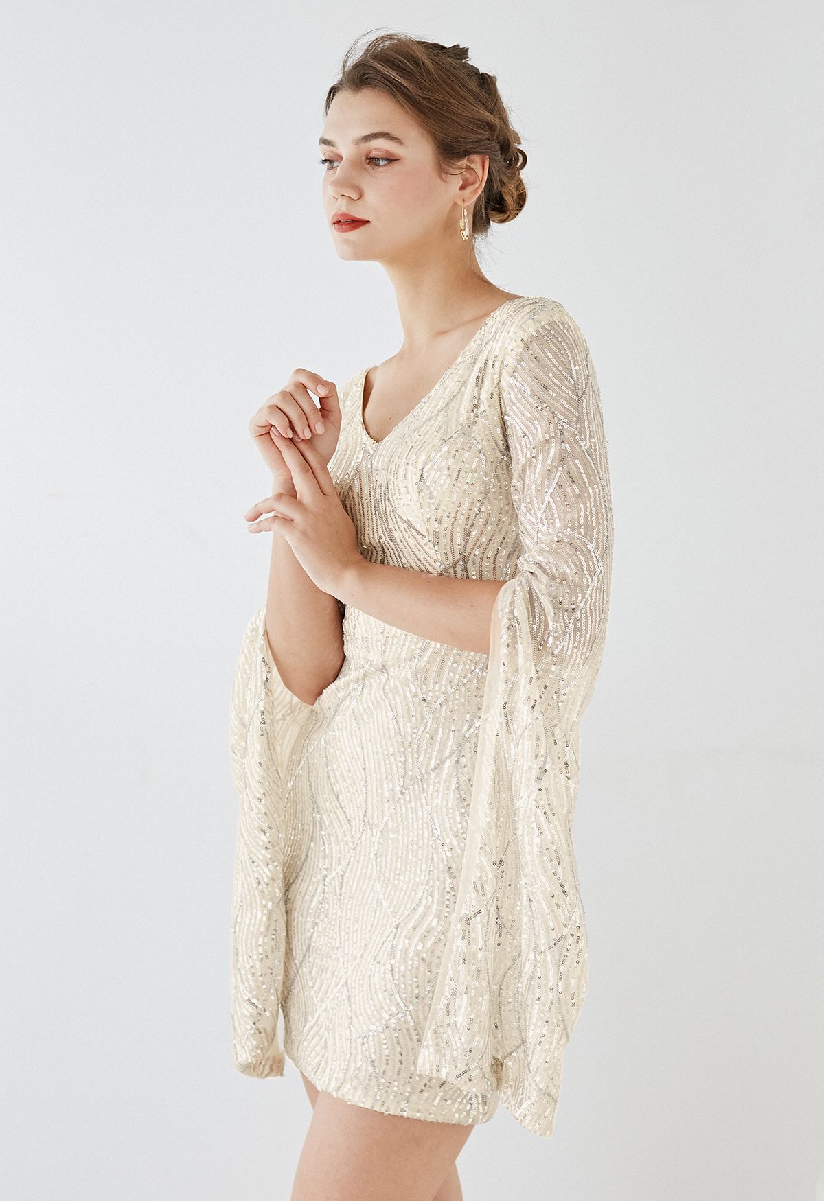 Shining Sequin Cape Sleeves Cocktail Dress in Champagne