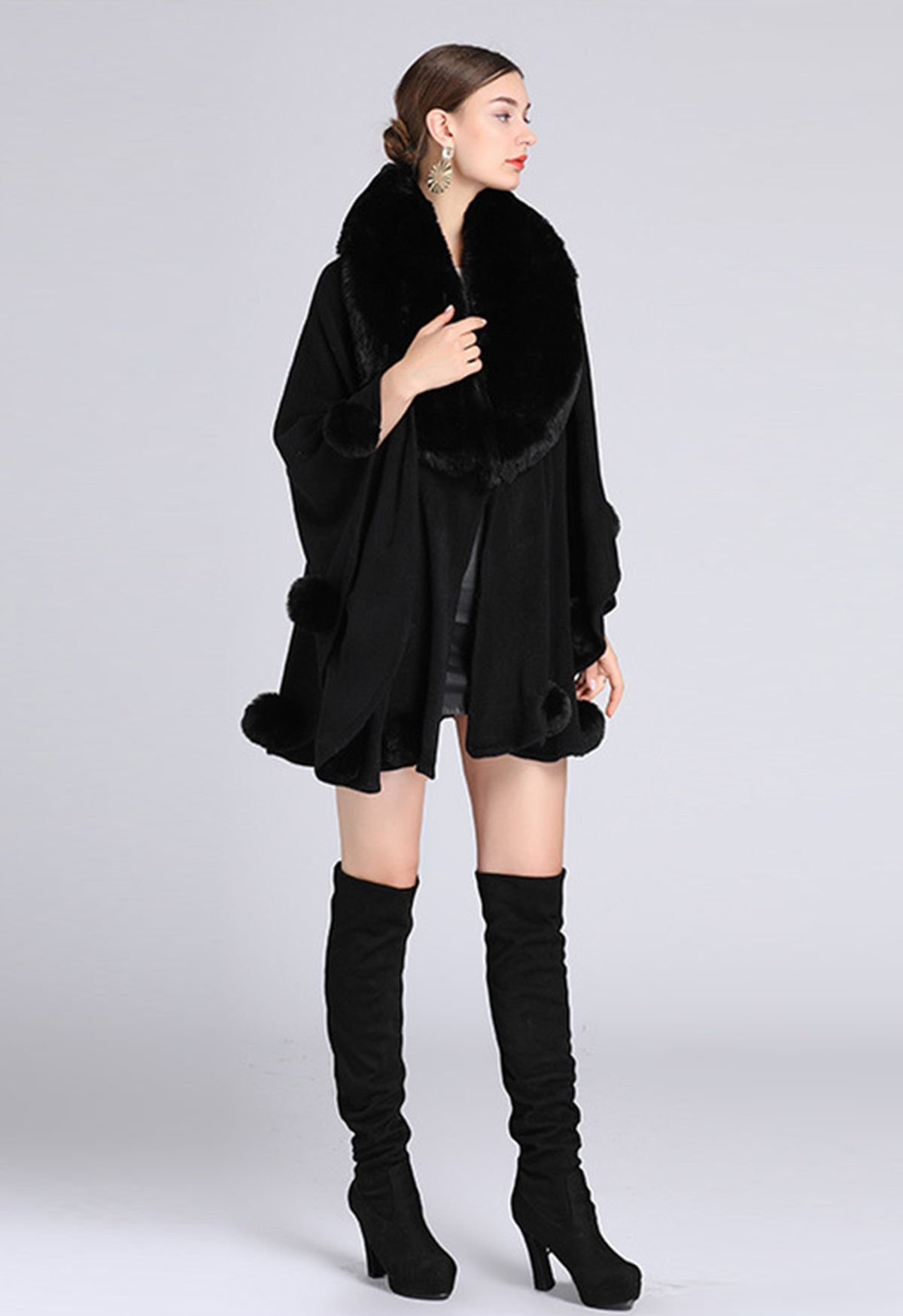 Faux Fur Collar Pom-Pom Trim Poncho in Black