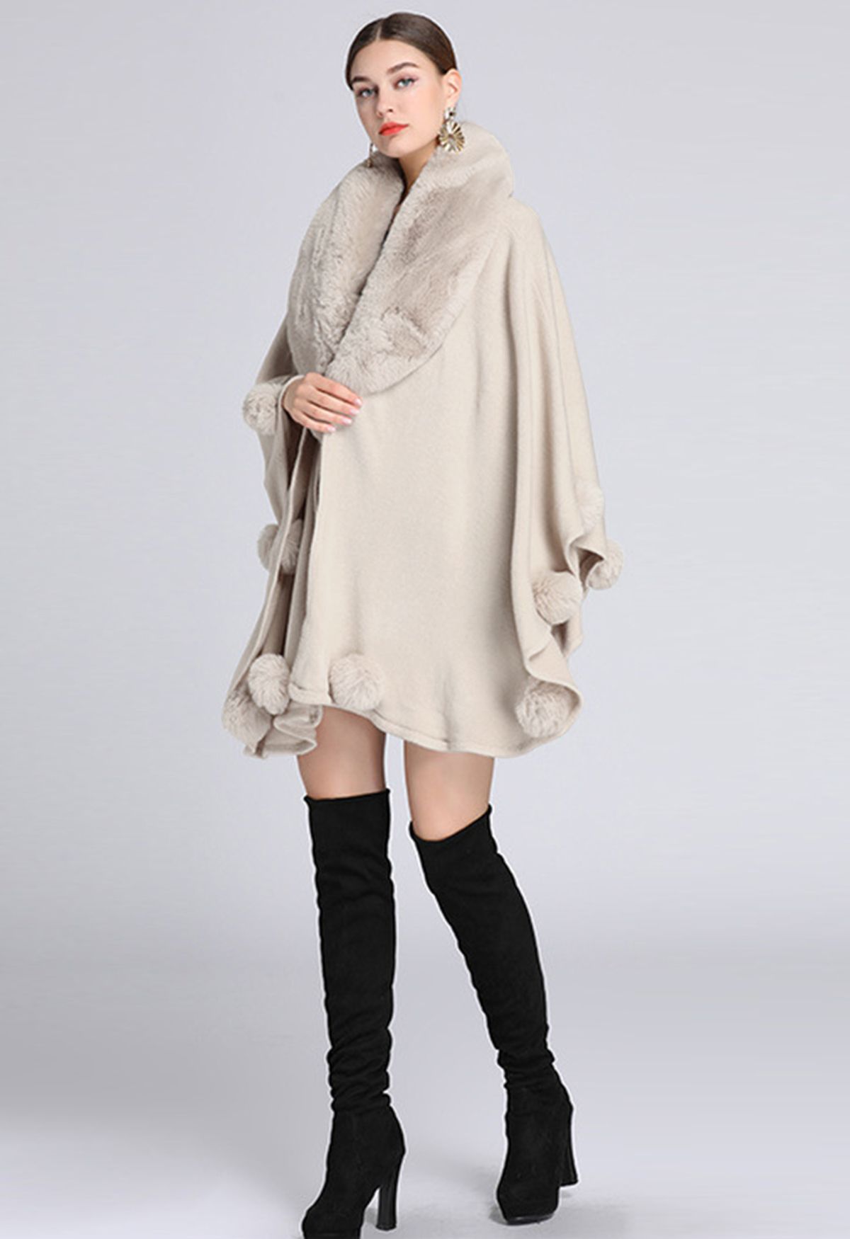 Faux Fur Collar Pom-Pom Trim Poncho in Ivory