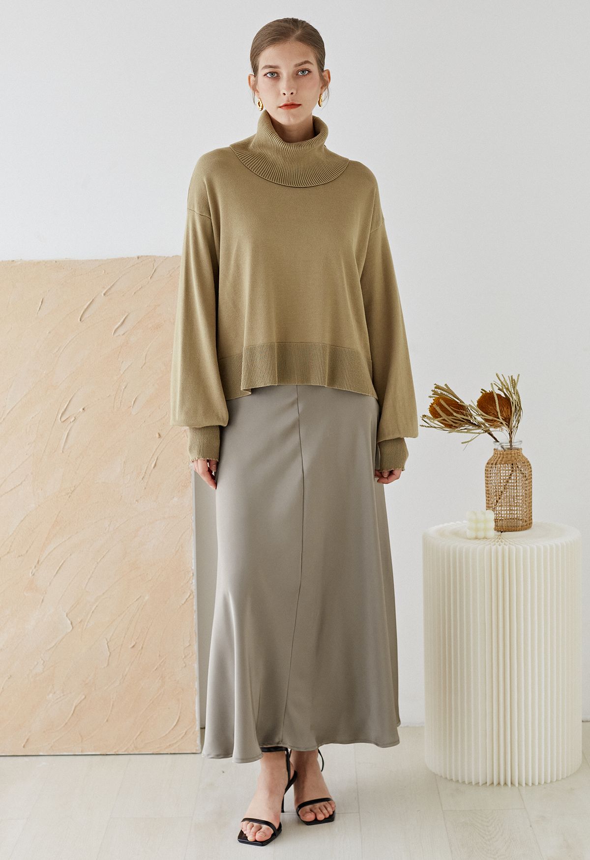 Middle Seam Smooth Satin Drape Maxi Skirt in Taupe