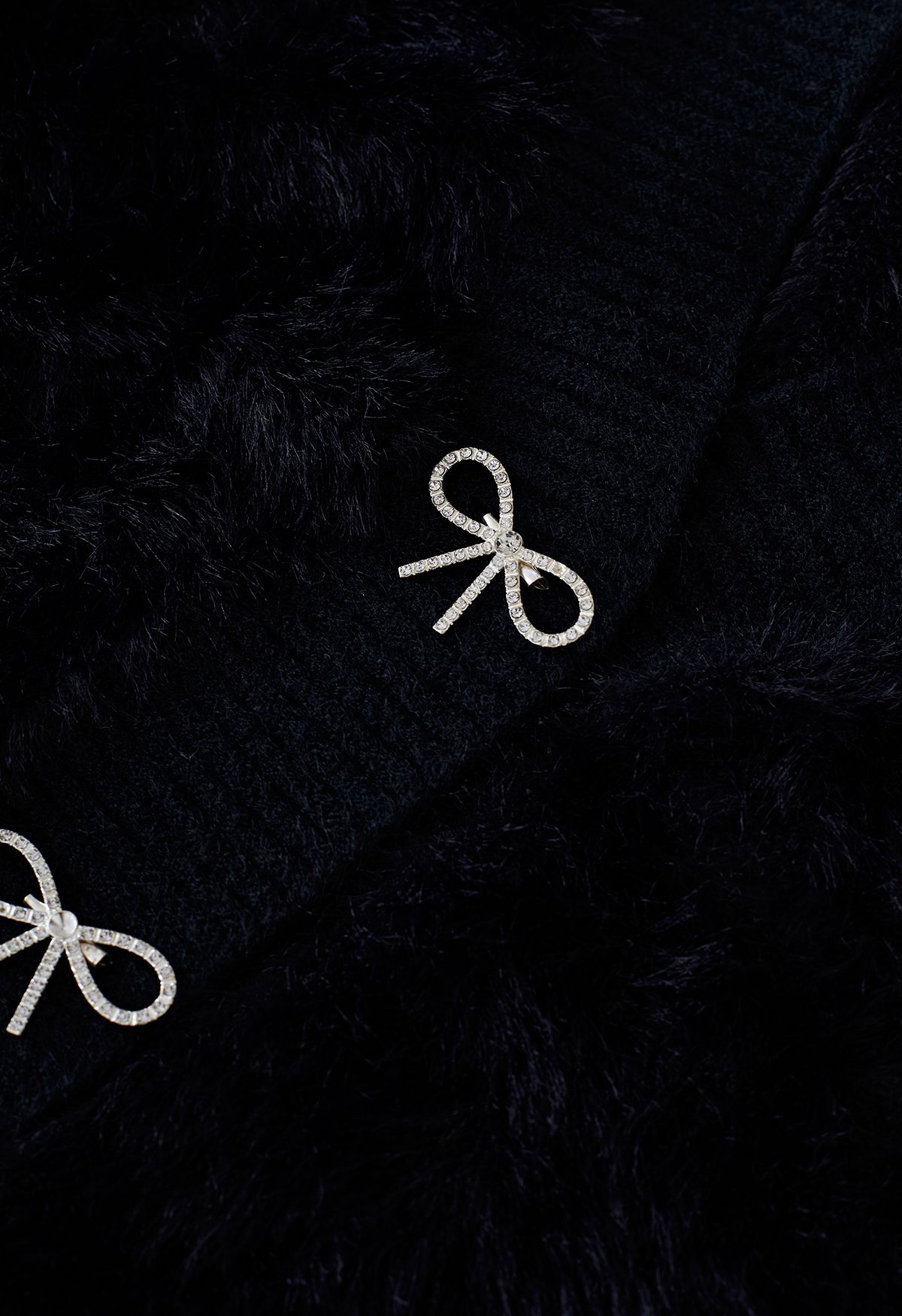 Bowknot Brooch Fuzzy Knit Cardigan in Black