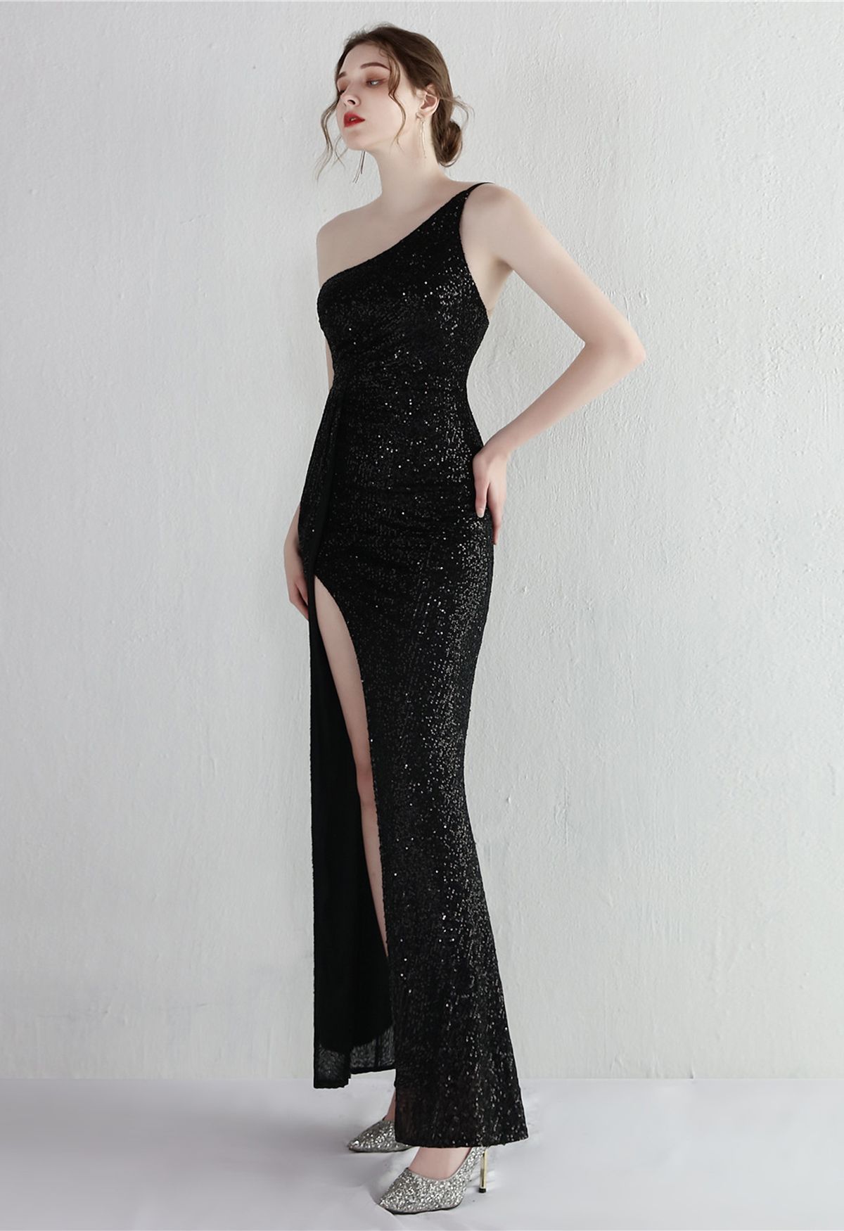 One Shoulder Sequins High Slit Gown in Black