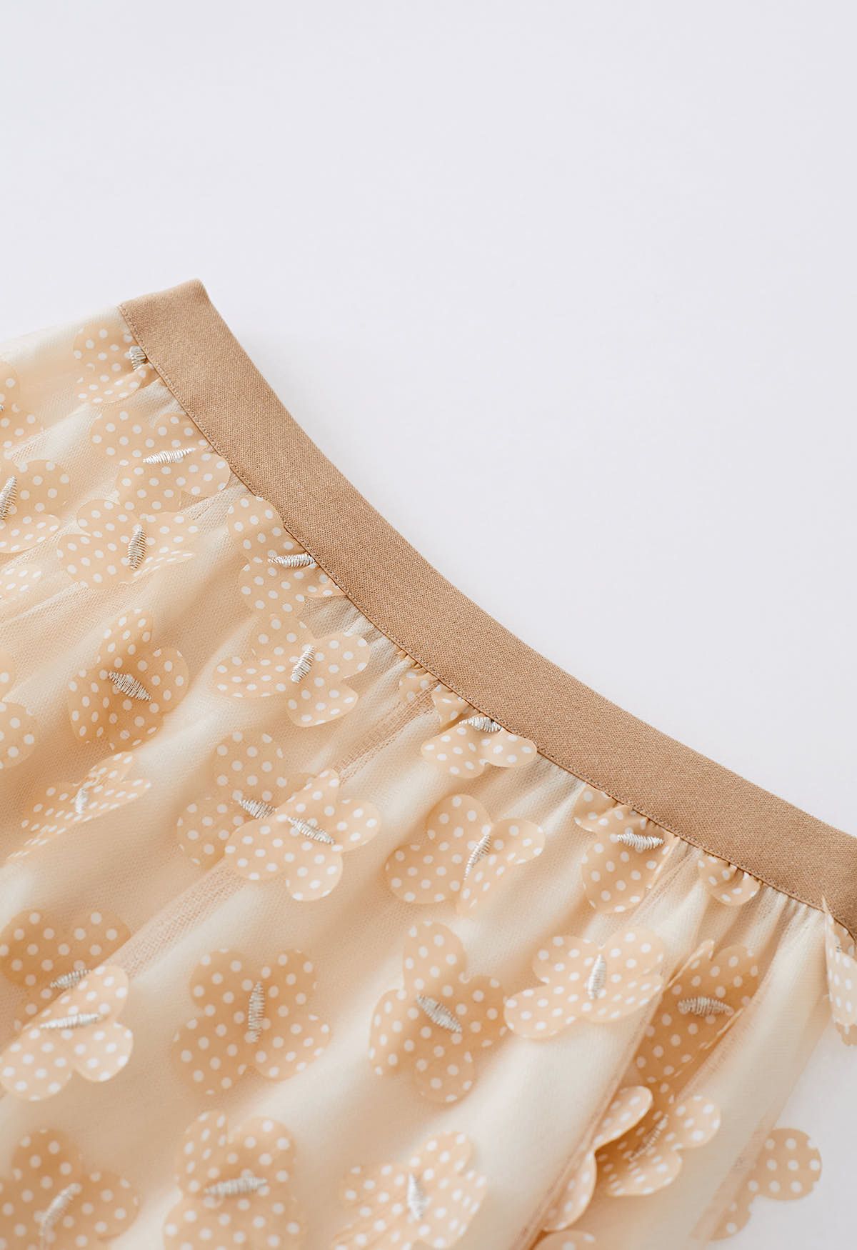 3D Dotted Butterfly Double-Layered Mesh Skirt in Light Tan