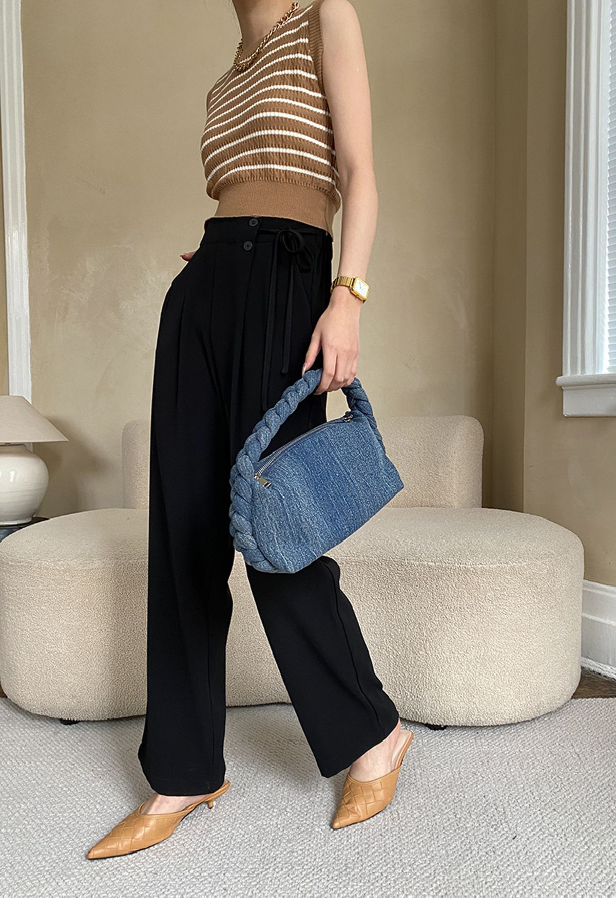 Side Drawstring Pleated Straight Leg Pants in Black