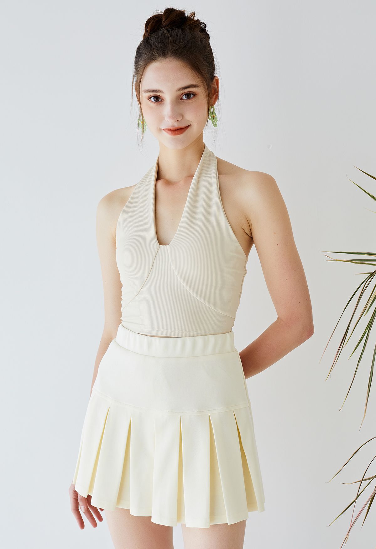 Elastic Waist Pleated Flare Mini Skirt in Cream