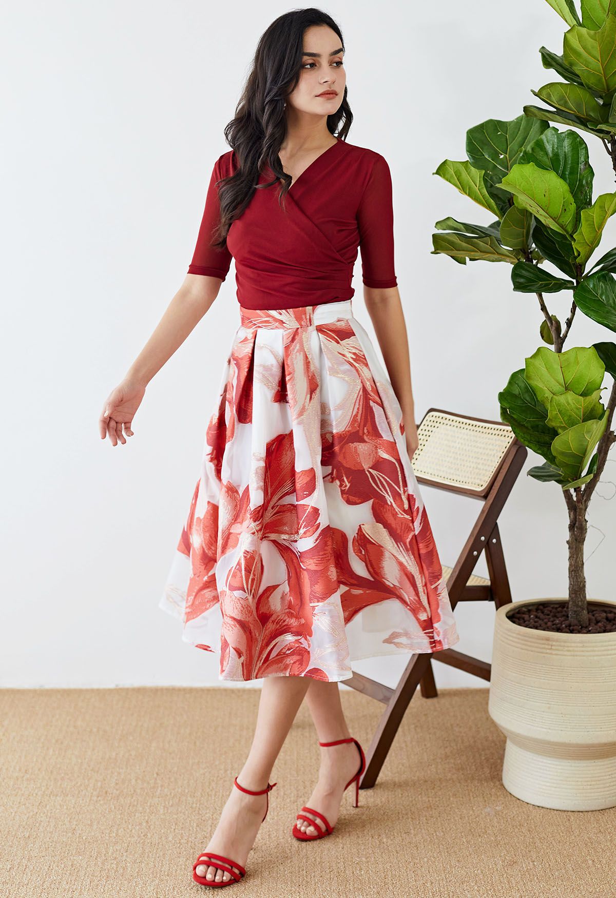 Artistic Floral Jacquard Organza Pleated Midi Skirt in Red